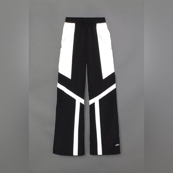H&M Relaxed Fit Y2K Reflective Pants - Picture 3 of 4